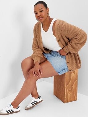 GAP Shaker Stitch Boyfriend Cardigan - Camel XL